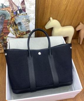 에르메스 가든파티30 블랙 캔버스